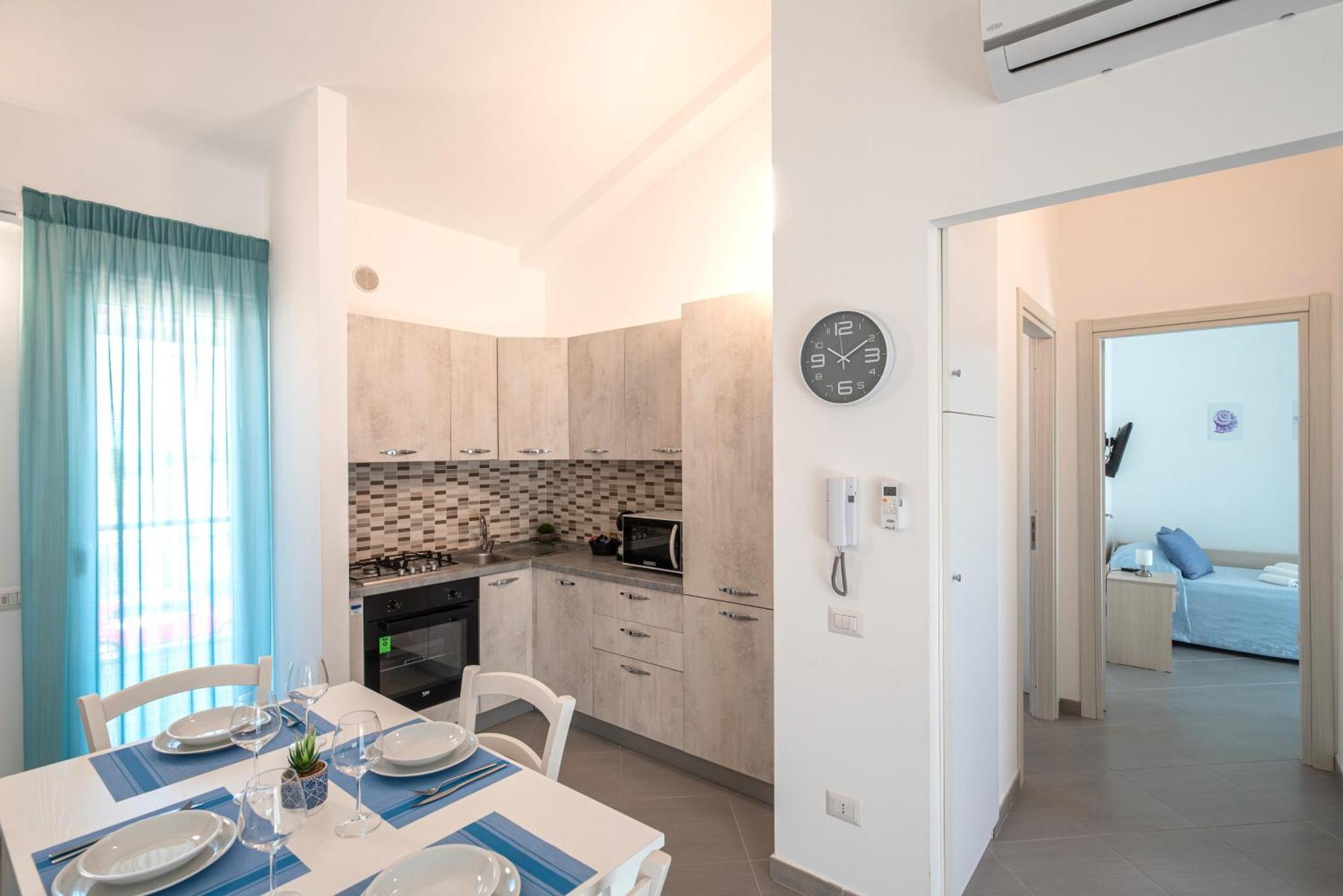 Icaro Residence Apartments With A Beautiful Pool Sant'Agata di Militello Exterior photo
