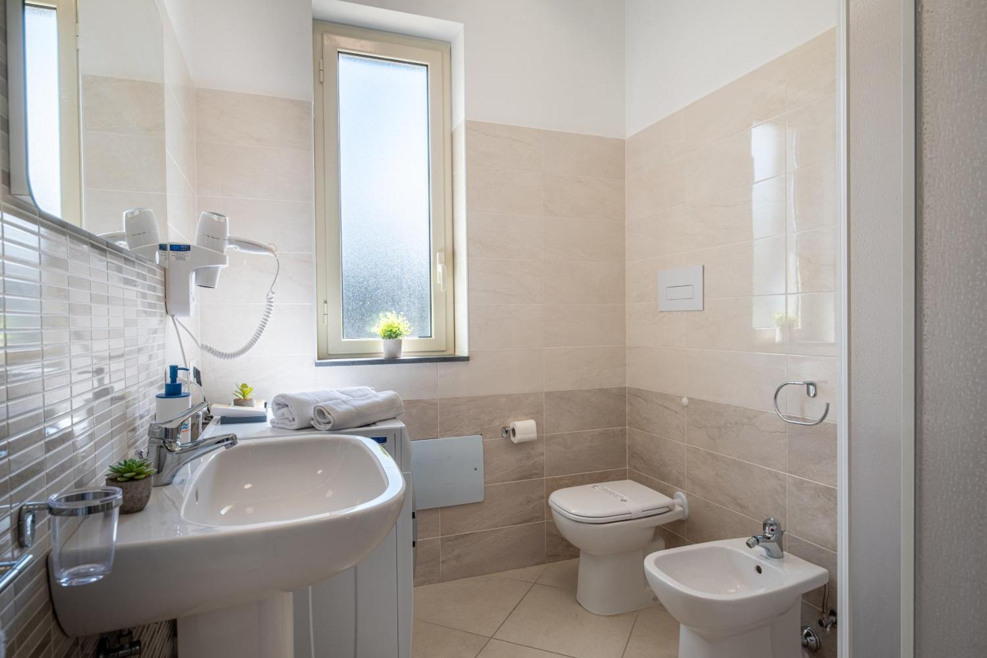 Icaro Residence Apartments With A Beautiful Pool Sant'Agata di Militello Exterior photo